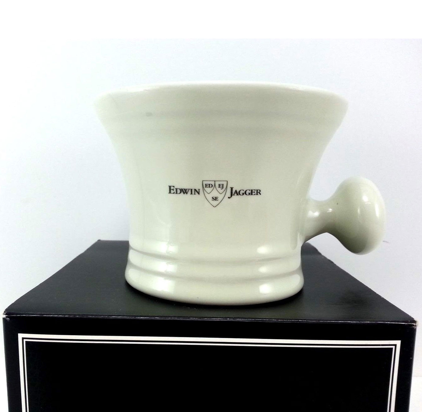 Edwin Jagger Ivory Porcelain Apothecary Shaving Soap Mug RN47 | OsoGrandeKnives1356 x 1324